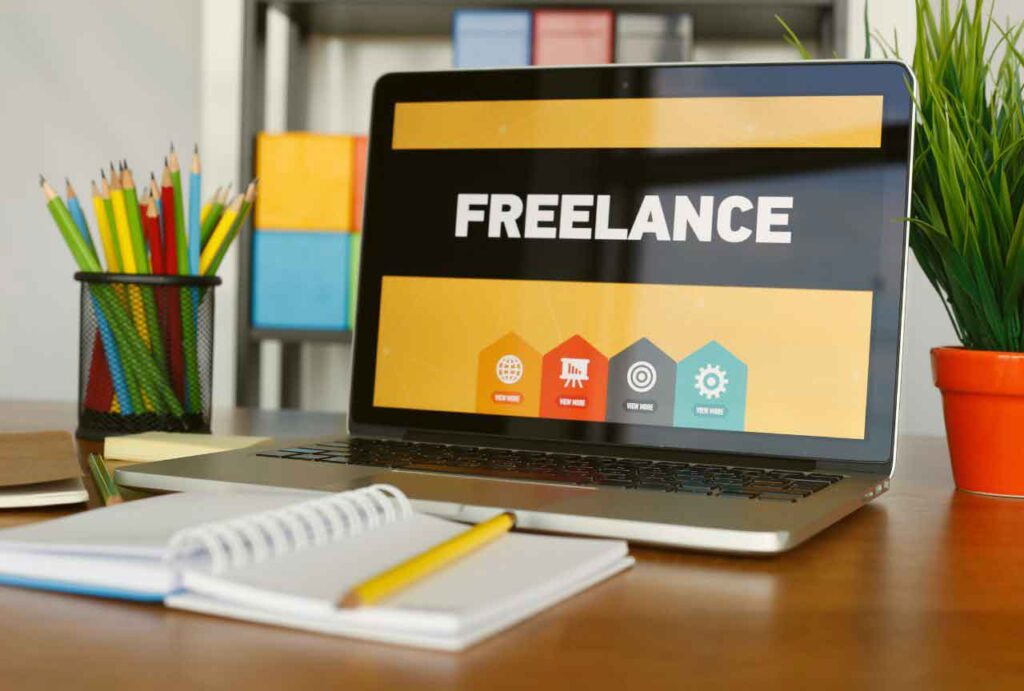 Stuck-in-The-No-Experience-Loop-Heres-How-To-Get-Out-Of-It-Freelance