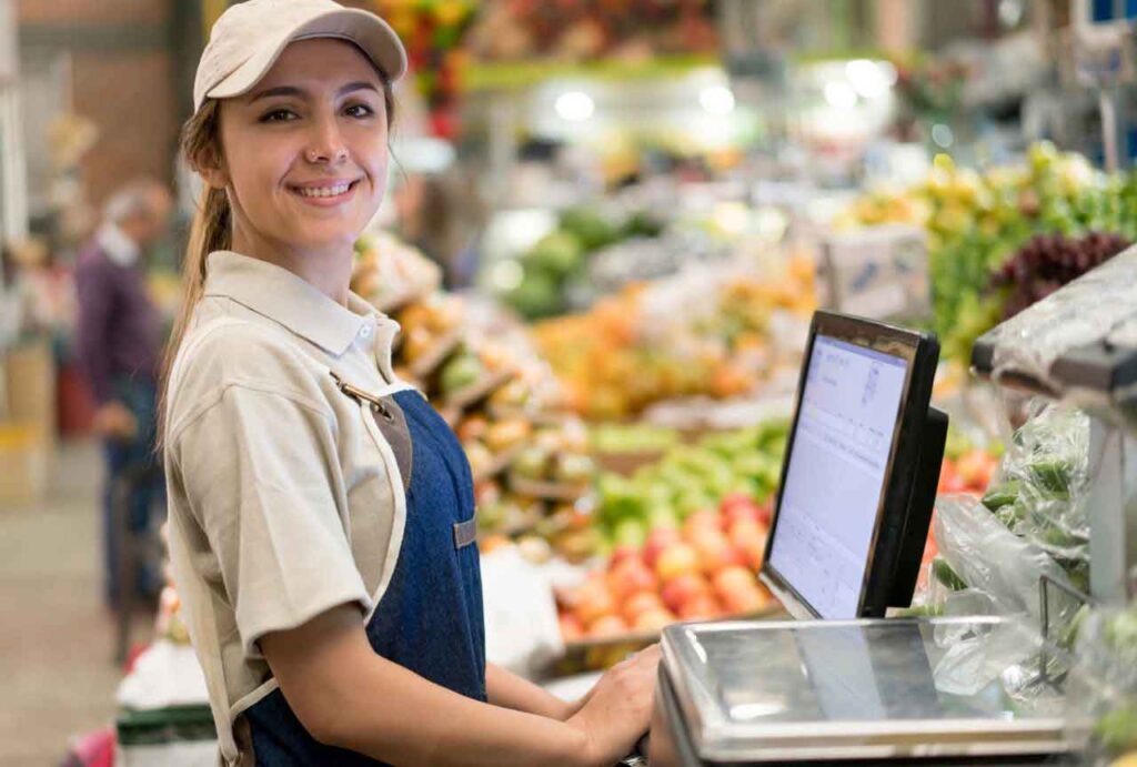 15-Part-time-Jobs-Anyone-Can-Do-And-Start-Now-food-cashier-job