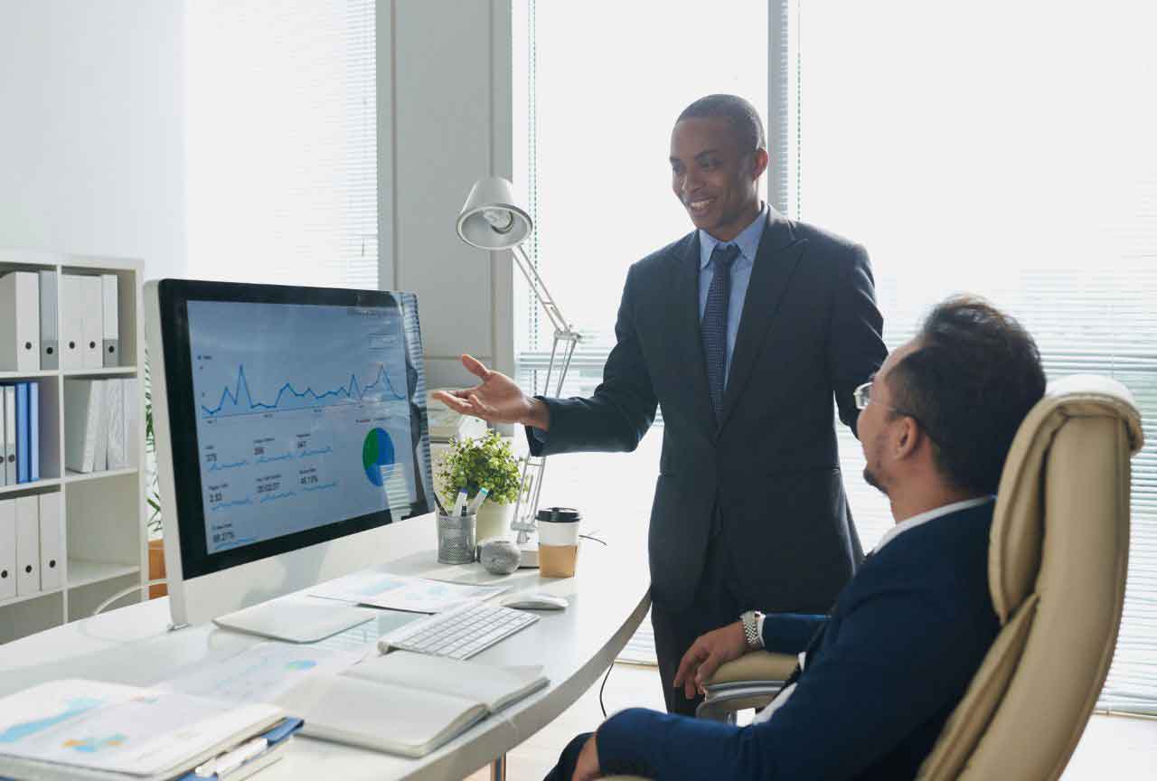 7 Proven Strategies to Get Promoted at Work (Fast!)