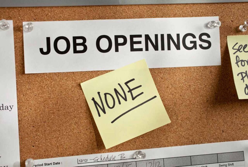 The-10-Best-vs-Worst-Job-Markets-in-First-World-Countries-in-2025-no-opening