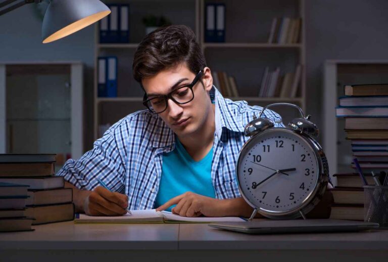 Studying-the-Day-of-the-Exam-Smart-Strategy-or-Big-Mistake-studying