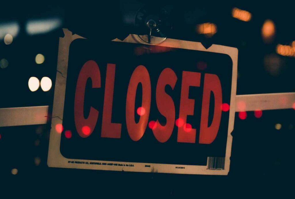 Why-Wendys-Is-Closing-Hundreds-of-Restaurants-Wendys-Closure-Closed