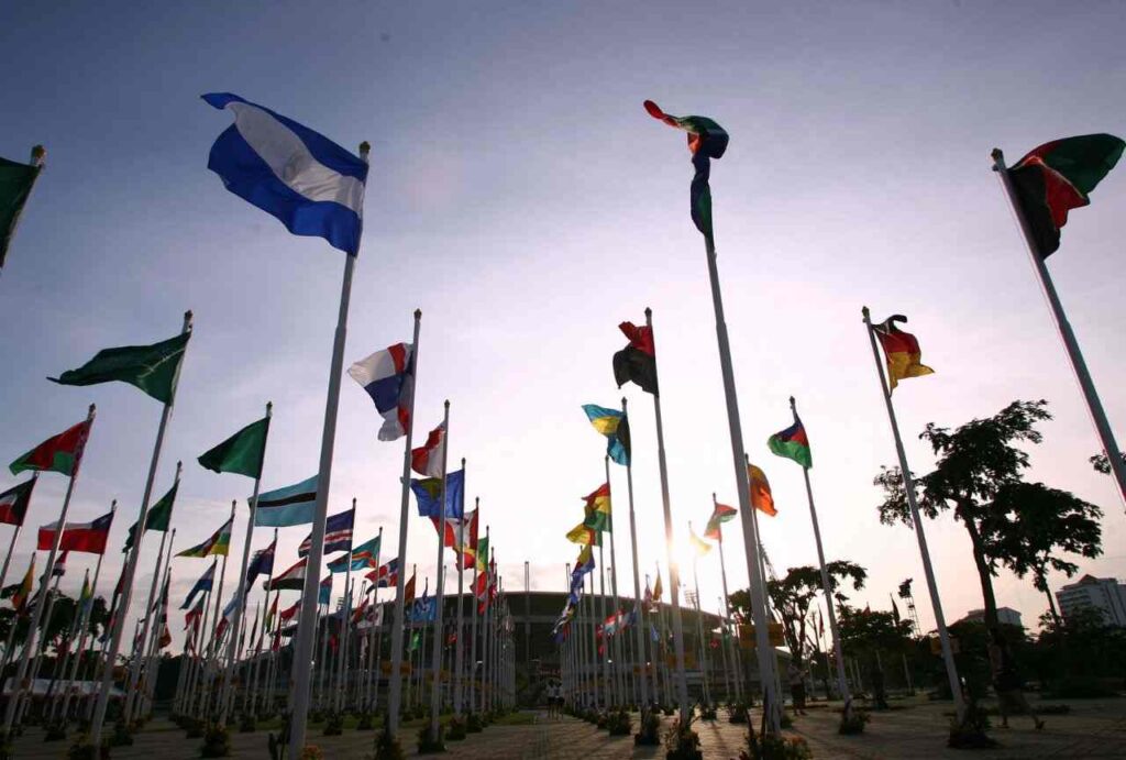 Whats-Really-Driving-Volatility-in-Stocks-Crypto-Gold-and-Global-Markets-wars